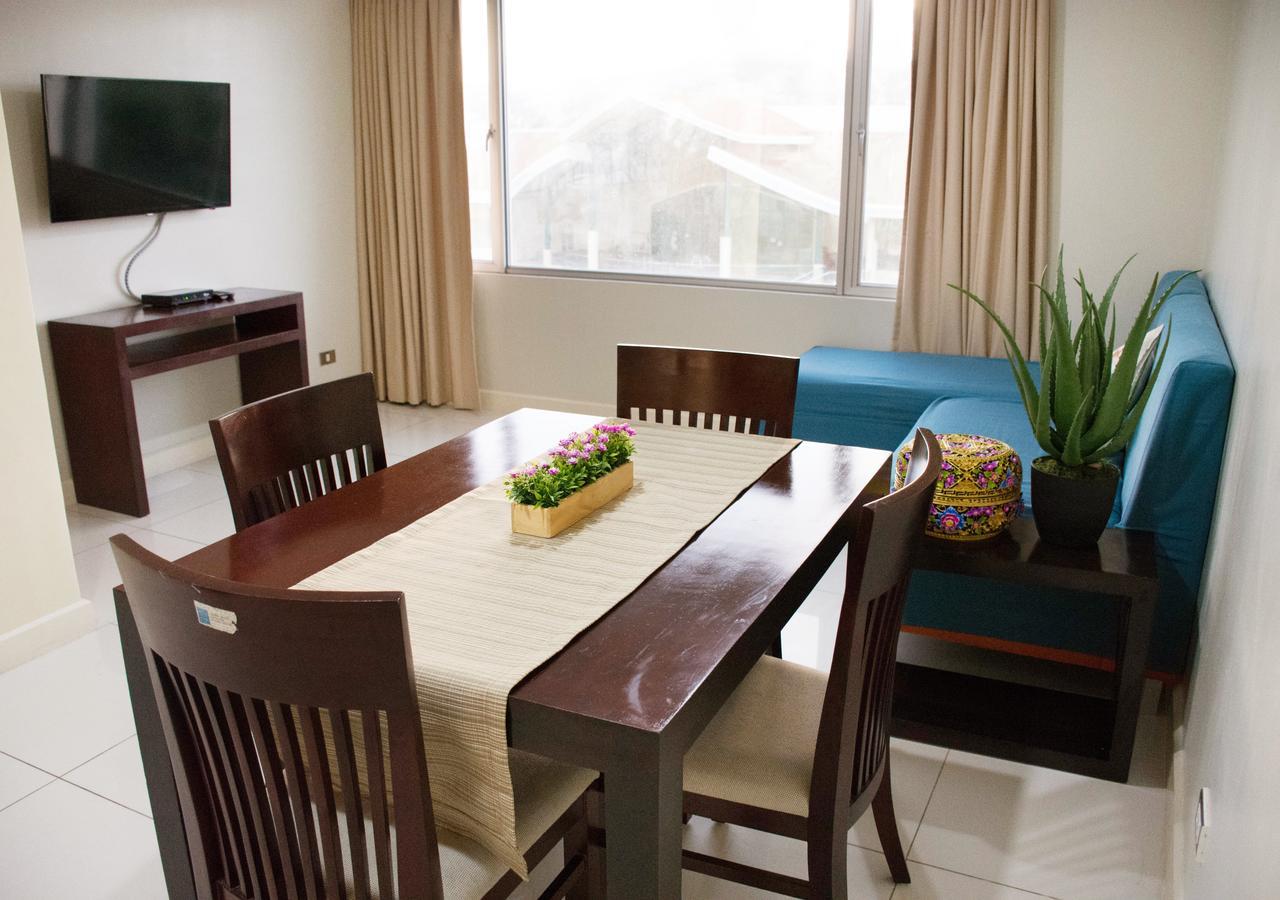 Alicia Apartelle Cebu Zewnętrze zdjęcie